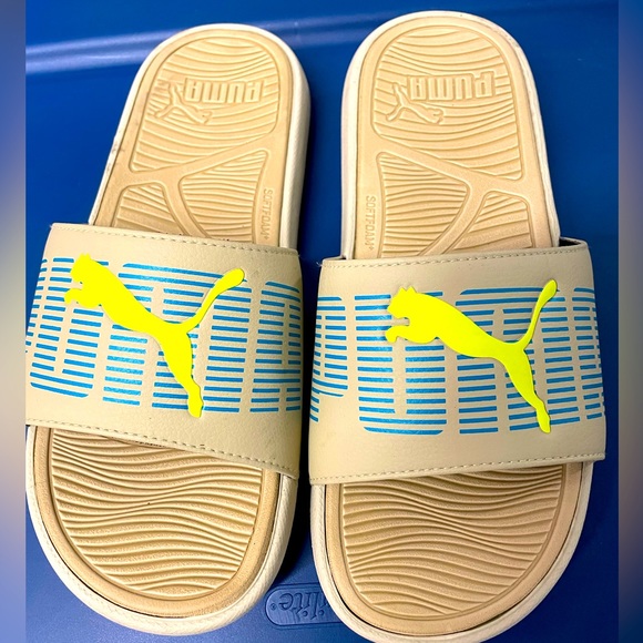 Puma slides women size 8 - Picture 1 of 2